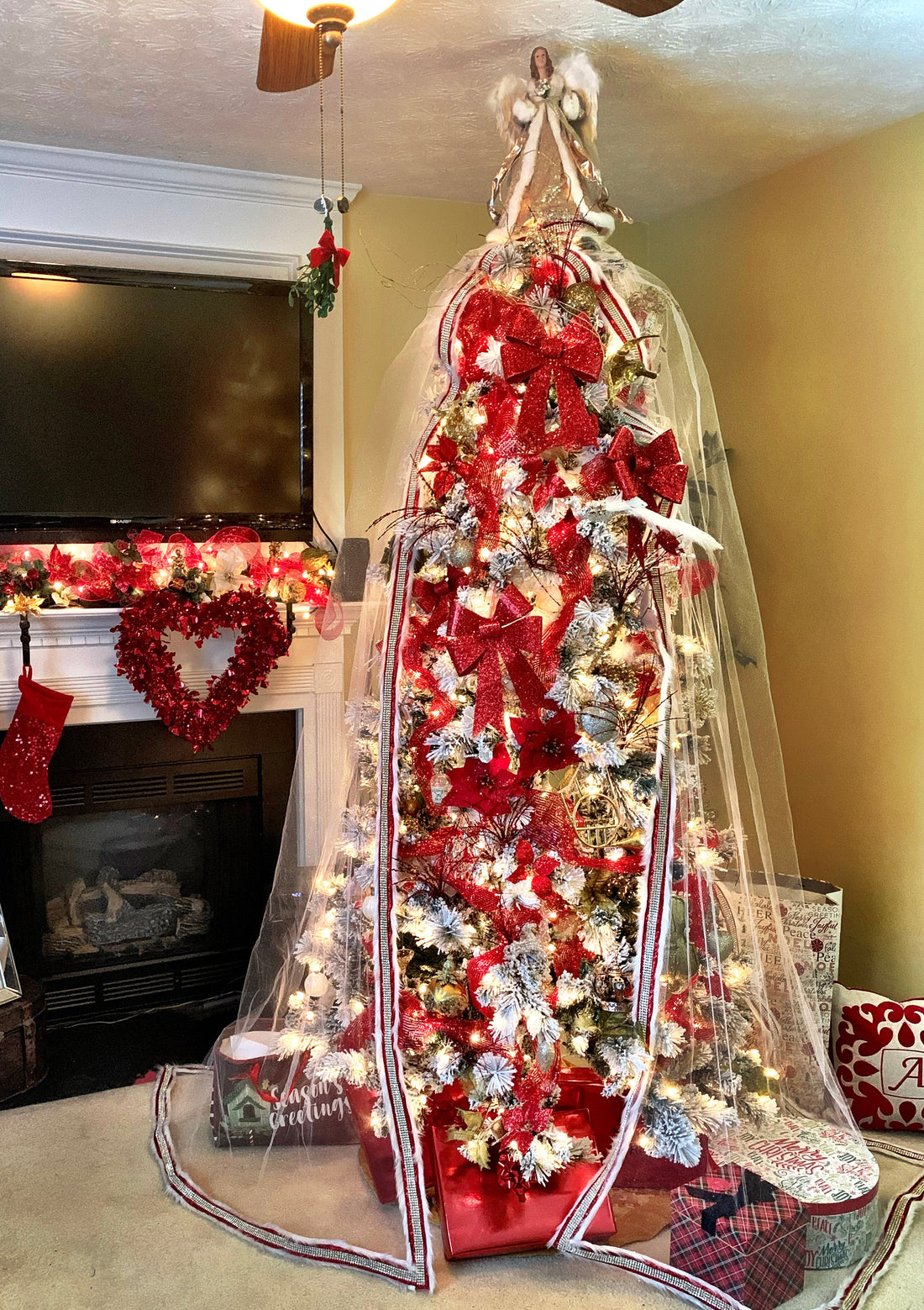 The Designer Tree Cape Red Drae Crenshaw Holiday Collection